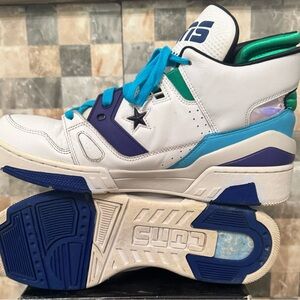 EUC Converse high top 10.5.